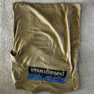 Patagonia crew neck sweater